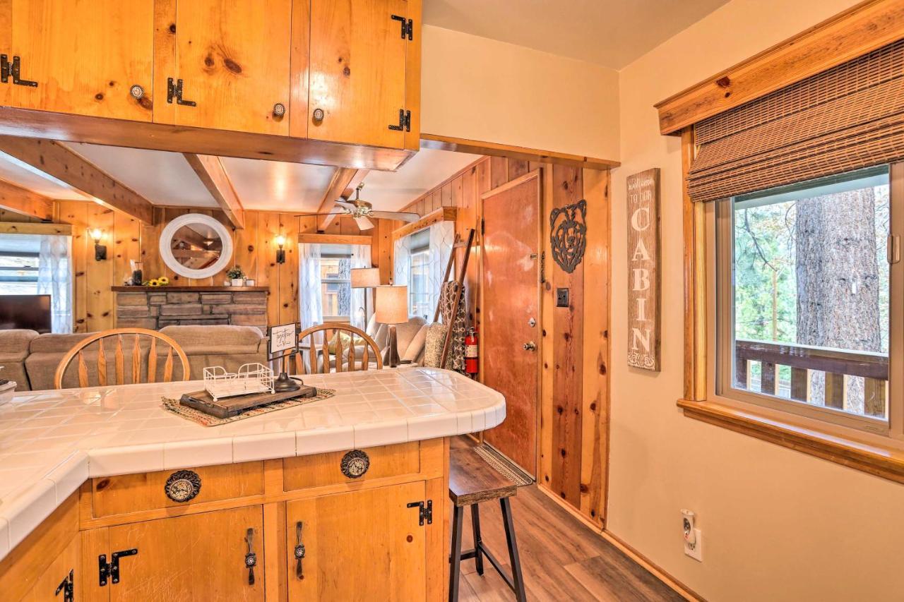 Wrightwood Cabin With Cozy Interior! Exterior photo
